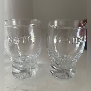 Clear Embossed Hypnotic Glasses Set (2)